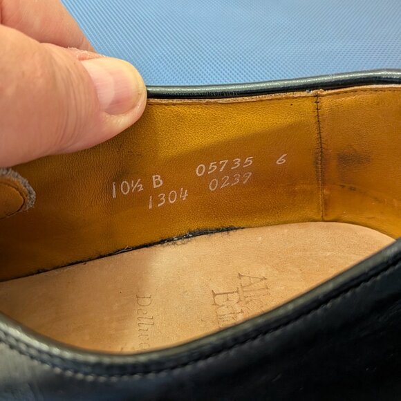 ALLEN EDMONDS \